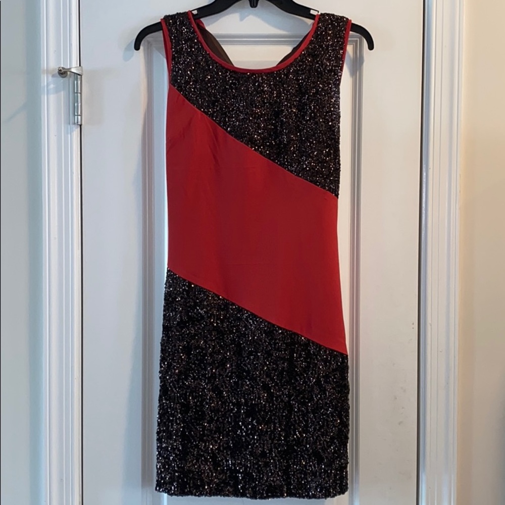 Diagonal sequin dress by C.Luce